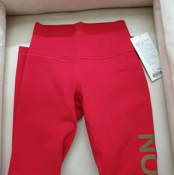 lululemon athletica Pants - 🎉Limited Edition🎉 Wunder Under HR 7/8